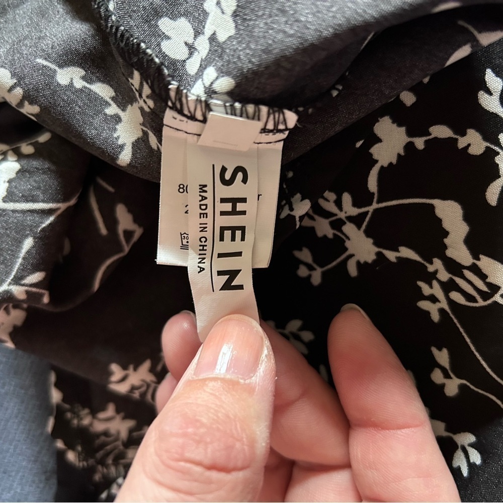 Shein Shorts - Picture 3 of 4